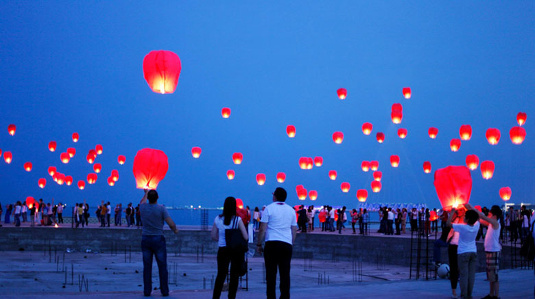 “Light your fire” səmalarda