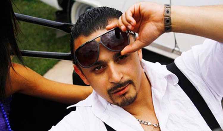 ABD Malikin səsi London və Dubaydan gəldi