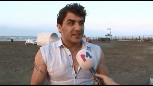 Güclü külək müğənninin bütün planlarını alt-üst etdi