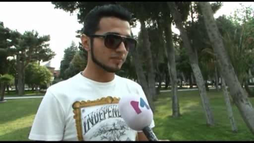 Bolqar müğənnisi Azis azərbaycanlı müğənnini hədələdi