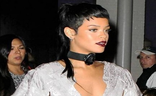 Rihanna yenə hər kəsi təəccübləndirdi
