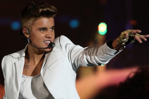 Castin Biberin halı pisləşdi