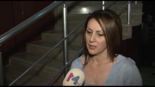 Əməkdar artist fransız dilində mahnılar ifa edəcək 