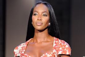 43 yaşlı məşhur model ana olmaq eşqinə düşüb