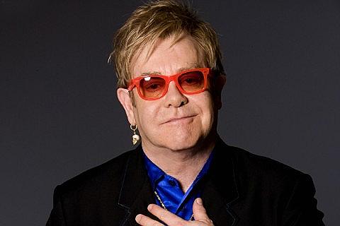 Elton Con sənəti tərk edəcək