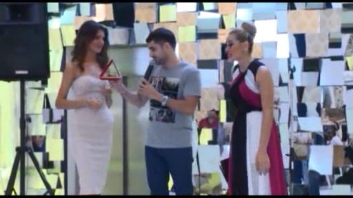 Şou əhli yenidən bir arada