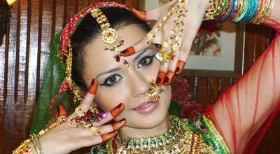 Oksana Hindistanda qalib oldu 