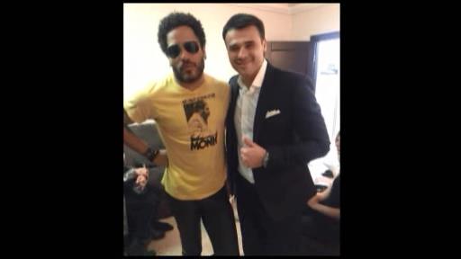 İfaçı-bəstəkar Eminin dünyaca məşhur rok ifaçısı Lenni Kraviç ilə fotosu yayılıb