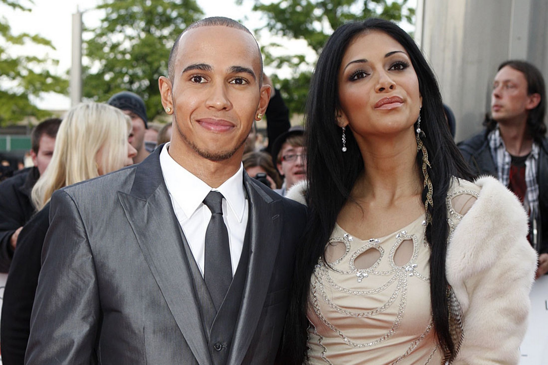  Nikol Şerzingerin sevgilisi: “Valideyn olmağa hazır deyilik”