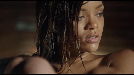 Rihanna xeyriyyə konserti verəcək