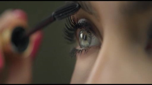 Hollivud ulduzlarının üstünlük verdiyi makiyaj 