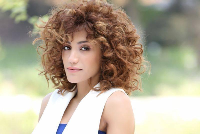 Nailə Mirməmmədli: “Röya Uitni Hyustonun musiqilərinə bənzəyən mahnı ifa etmək istəyir”