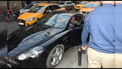 Kənan Doğulu Ceyms Bond avtomobilində 