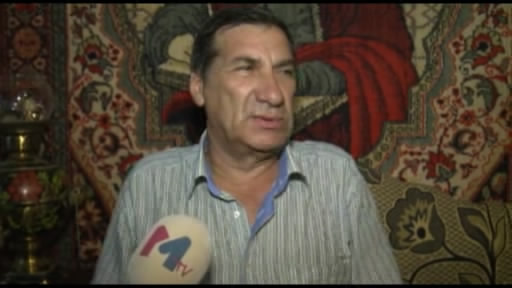 Arif Quliyev teatrdan getdi