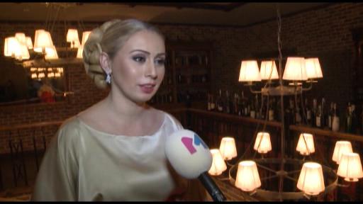 Brilliant Dadaşova Roza Zərgərlinin ad günündə ağladı 