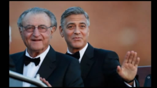 Corc Kluni avtomobil qəzasına uğrayıb 