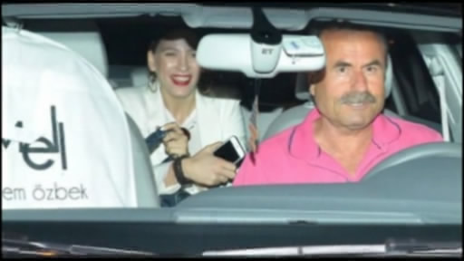 Serenay Sarıkayanın iş adamı ilə sevgili olması təsdiqini tapdı