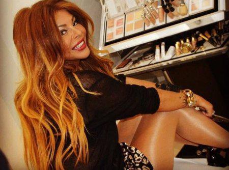 Bu gün xalq artisti Aygün Kazımovanın "Ayrılarmı könül candan" adlı solo konserti baş tutacaq. 