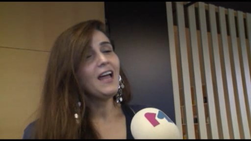 İlhamə: “Mən gedib qohumlarımız üçün uşaq saxlayırdım ki, bilet pulunu qazanım”