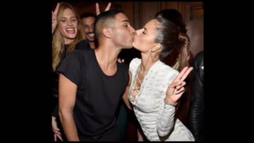 Alessandra Ambrosio öpüşü ilə təəccübləndirdi