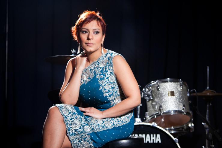 Tünzalə Ağayevanın “Başqa bir şey görmədim” adlı yeni mahnısı