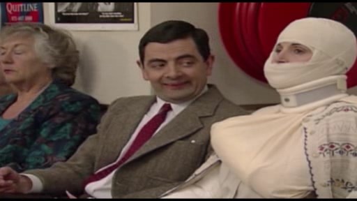 60 yaşlı "Mister Bin"-in 32 yaşlı sevgilisi