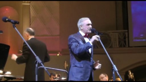 Xalq artisti Polad Bülbüloğlu ailəsi ilə "selfie" etdi