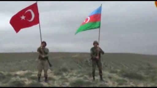 Türkiyəli məşhurlar Azərbaycandan yazdılar 