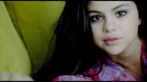 Selena Qomez qastrol turnesinə hazırlaşır