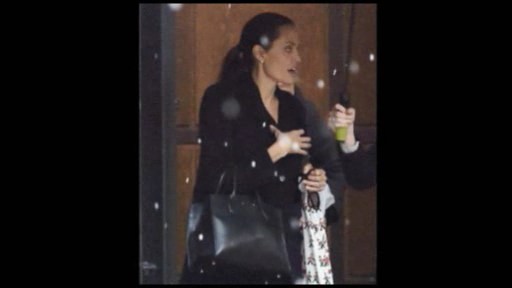 Ancelina Coli övladları ilə Londonda görüntülənib 