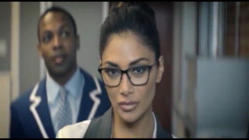 Nikol Şerzingerin yeni seksual klipi