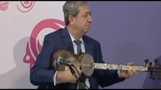 Xalq artisti Firuz Əliyev oğluna toy etdi