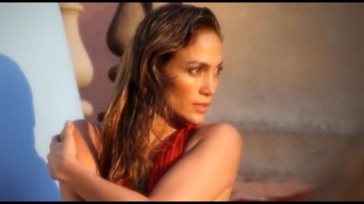 Cennifer Lopez ayaqqabı brendi ilə birlikdə kolleksiya yaradacaq