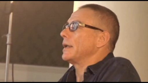 Jan Klod Van Damm Məhəmməd Peyğəmbərin həyatını oxumağı məsləhət gördü