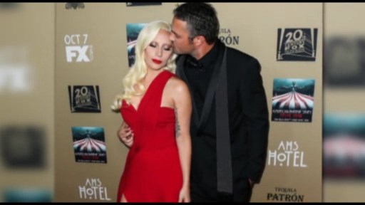 Ledi Qaqa nişanlısı Teylor Kinnidən ayrılmasına aydınlıq gətirdi