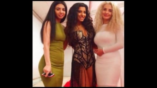 “Eurovision 2016” təmsilçimiz Səmra Rəhimlinin ailəsi ilə fotosu yayıldı