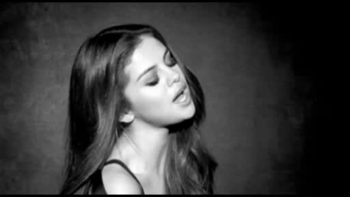 Selena Qomezdən etiraf