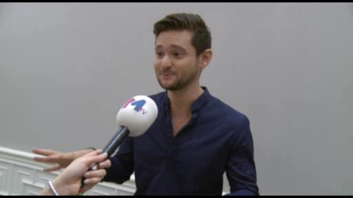 Eldar beynəxalq layihə üçün himn yazdı