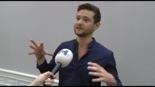 Eldar: “Bayağı mahnılar ifa edə bilmərəm”