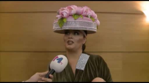 Elza adından “anonim” şeirlər yazanlara səsləndi