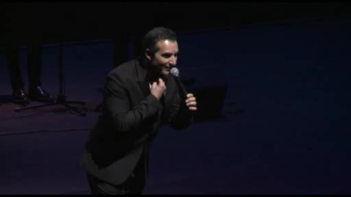 3 il aradan sonra Rafet El Roman Bakıda konsert verdi