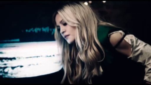 Ledi Qaqadan  Madonnaya dəstək gəldi