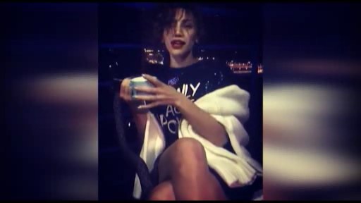 Röya Ayxan yeni mahnı üzərində çalışır