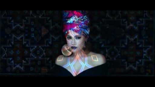 Nigar Camalın “Sus” adlı yeni klipi