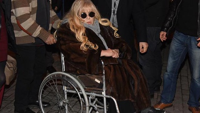 Zerrin Özər bu xəstəlikdən əziyyət çəkir