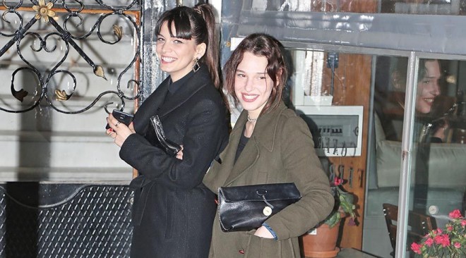 “Rza evdə sənədli film izləyir” – sevgilisi