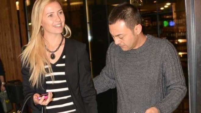 Xanımından Sərdar Ortaça ad günü hədiyyəsi