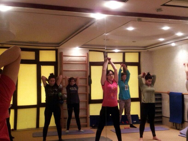 Elnarə idman edərkən - video