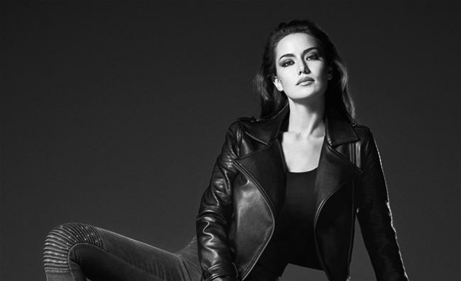 Fahriye Evcen mükafat aldı - foto