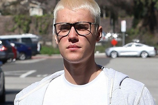 Şalvarı su olan Castin Biber lağa qoyuldu - fotolar 